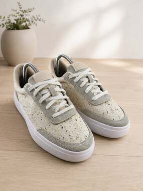 Kizik Prague Terrazzo Hands Free Sneakers Cream Suede Men’s 7.5 Women’s 9